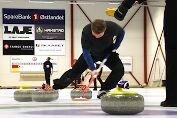 Se bilder fra NM junior mixed doubles